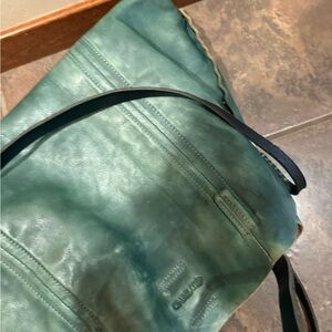 Chic Green Leather Hobo Bag